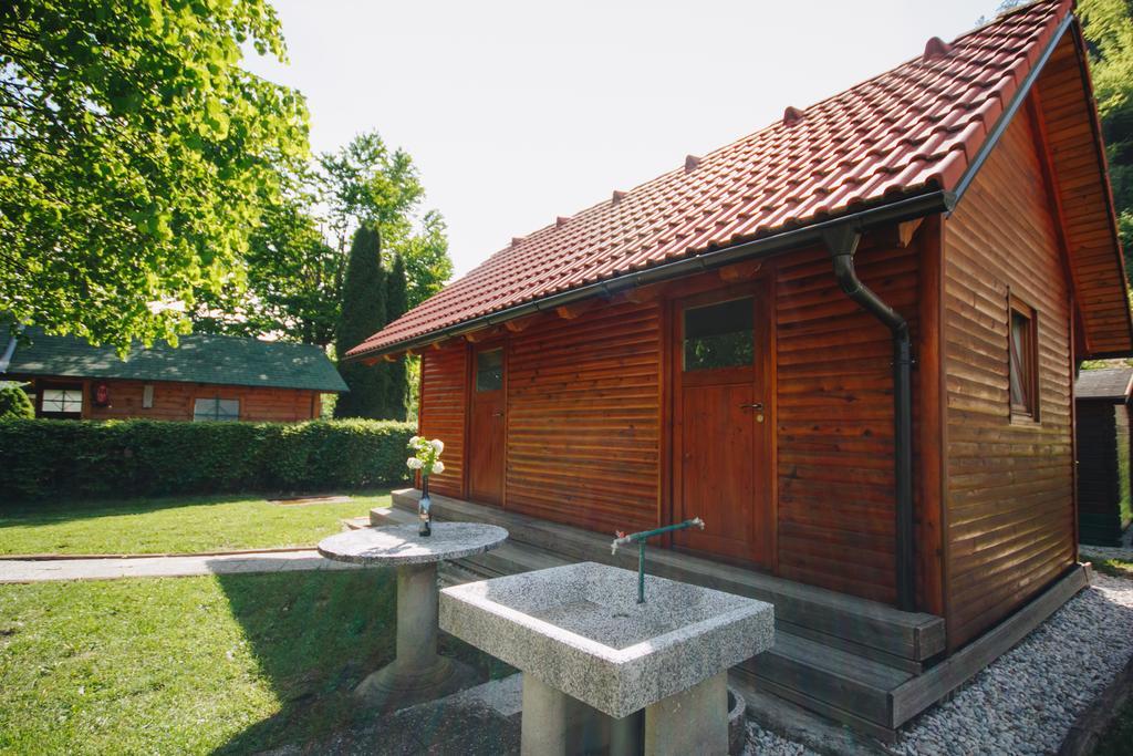 Pocitniska Hiska Pod Skalco Kamnik Exterior foto
